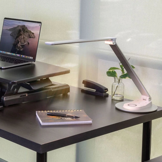 Lumina Executive Command Lamp | 10W Wireless Charging & 25-Tone Precision